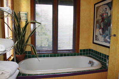Sonoma Room Bath